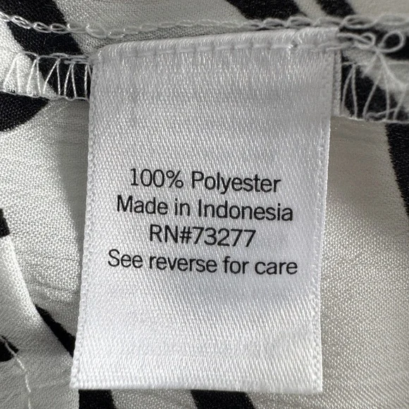 NWT Nine West Ruffle Sleeveless Blouse, Size XXL - Picture 13 of 13